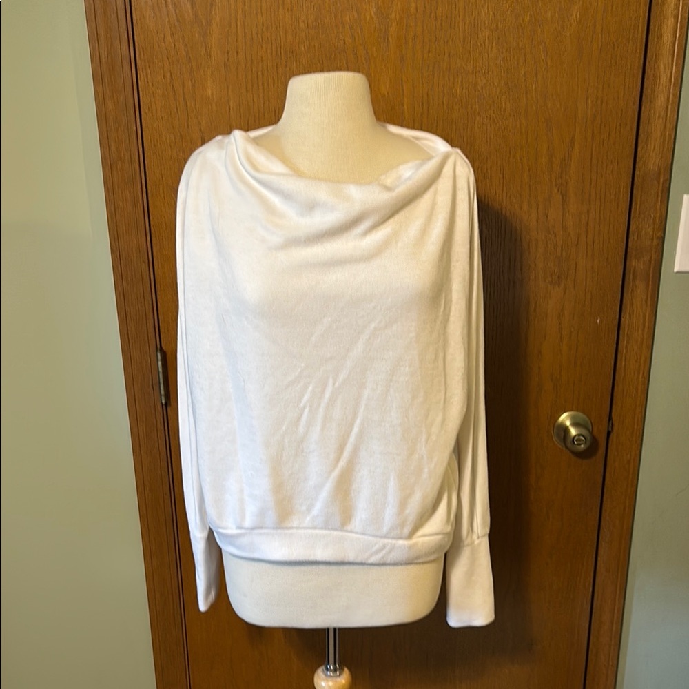Banana Republic White Off-the-Shoulder Sweater